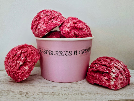 Raspberries N Cream Bubble Scoops